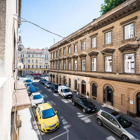 Dvor Experience Apartament